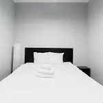 Warta River Snug Apartment