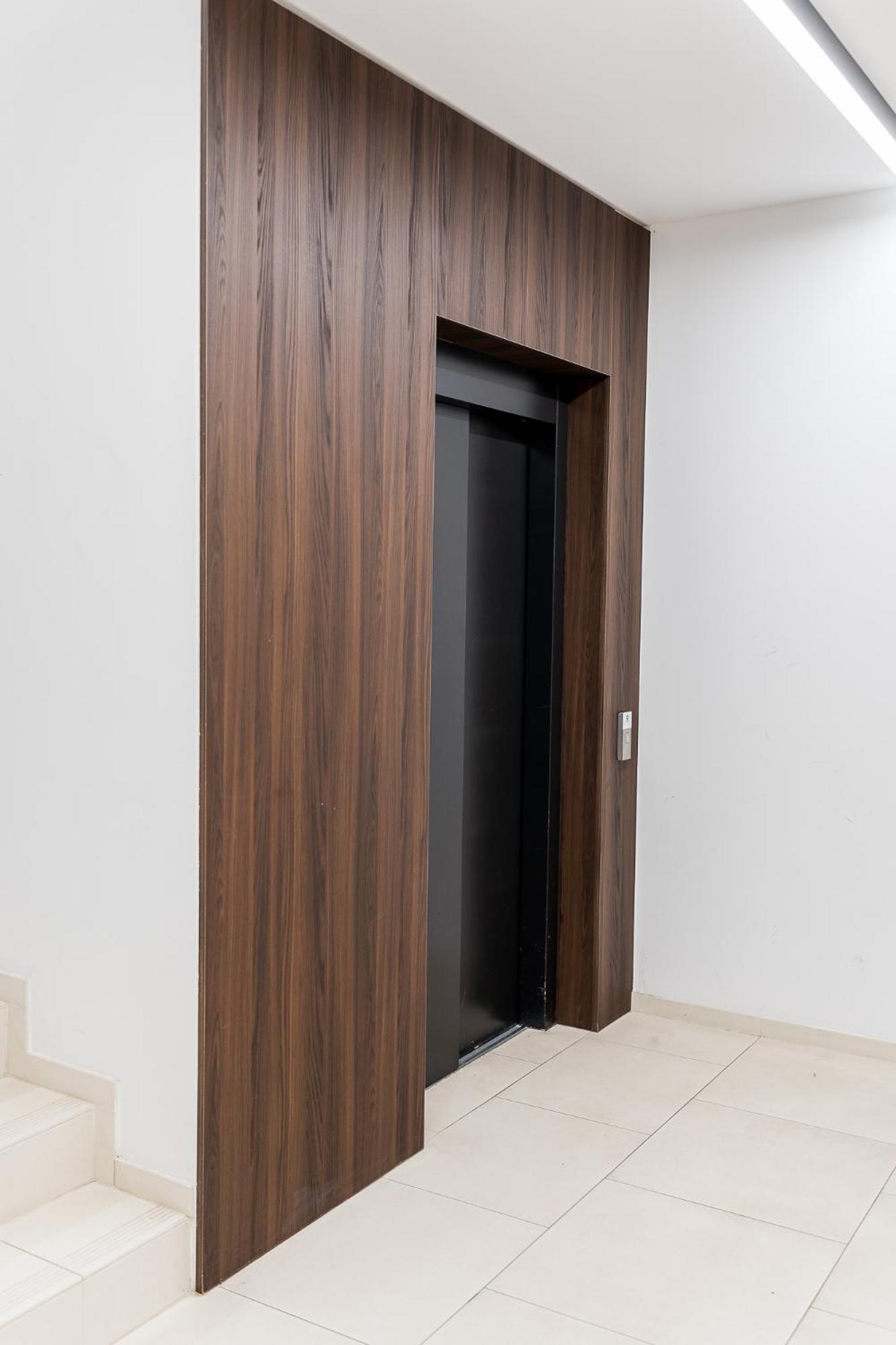 Warta River Snug Apartamento